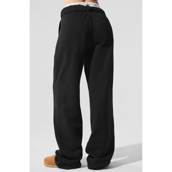 Alo Accolade Straight Leg Sweatpants in Black NWT size Medium - Picture 4 of 4